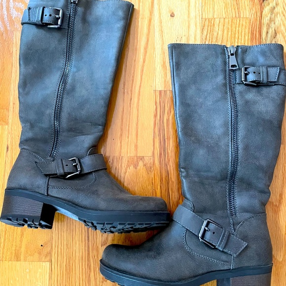 White mountain boots - Picture 1 of 5